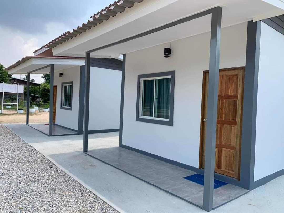 Khun Chuat's House Ban Nong Ben